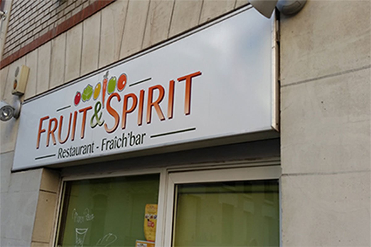 caisson-lumineux-fruit-and-spirit